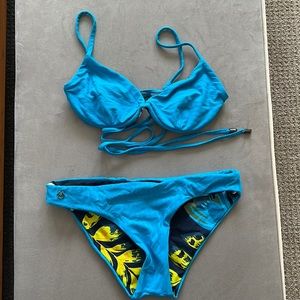 Maaji swim Bikini Top & Bottom XS/S